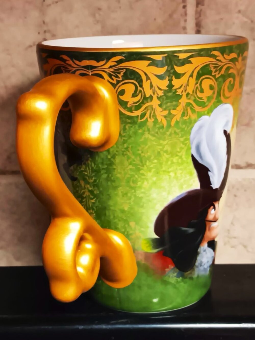 Disney Fairytale Designer collection mug. Peter Pan, Captn Hook and Tinkerbell.